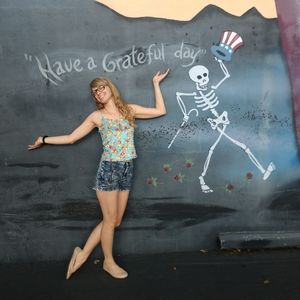 Meet your Posher, Lela